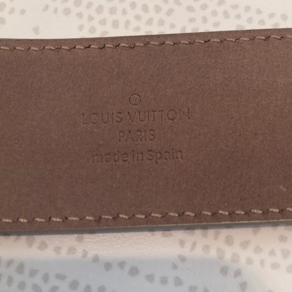 White checker Louis Vuitton Belt